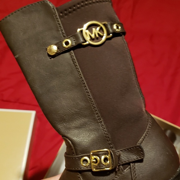 Michael Kors Toddler boots - Picture 2 of 2